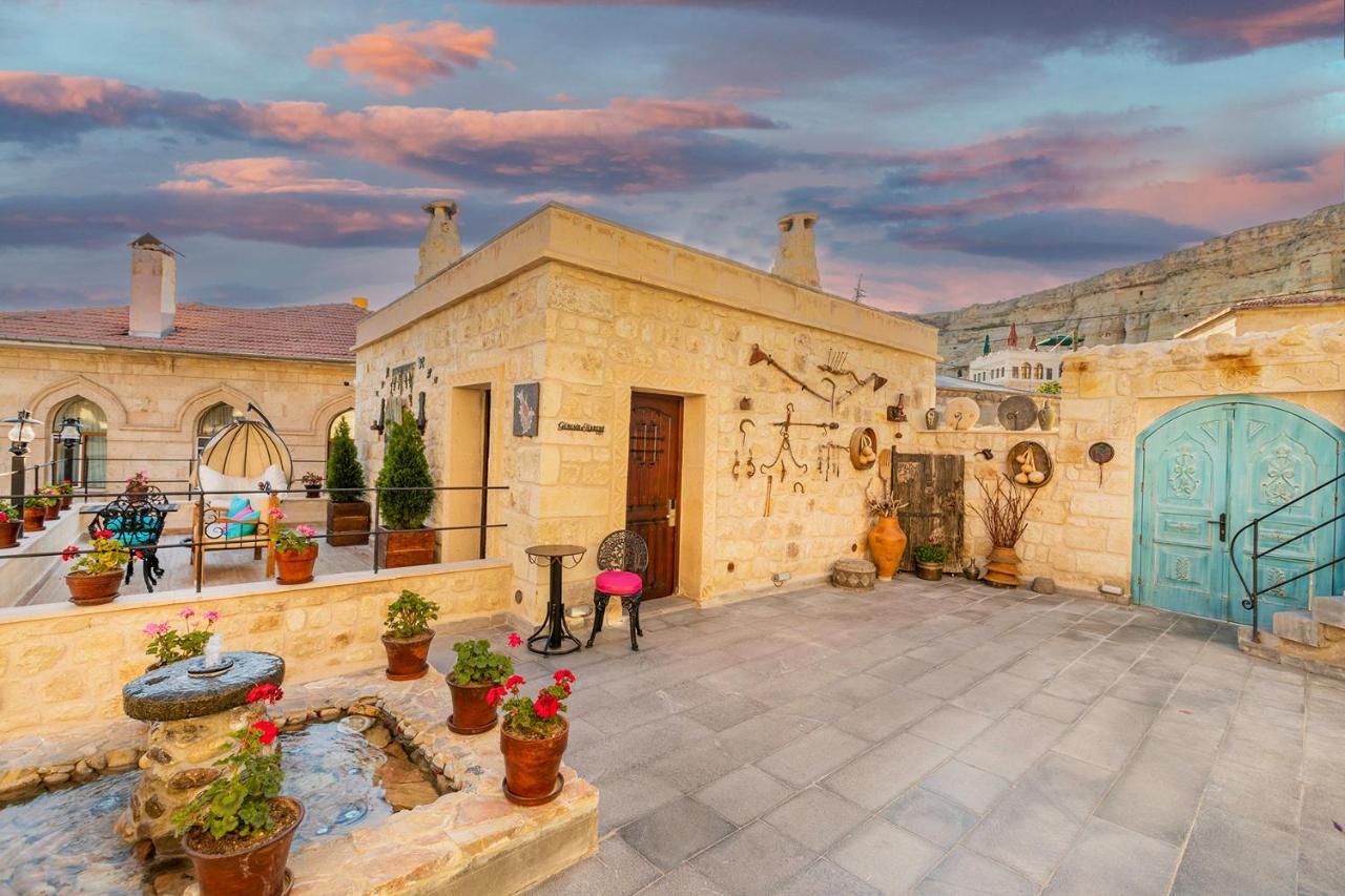 Elysion Cave Suites Ургуп Экстерьер фото