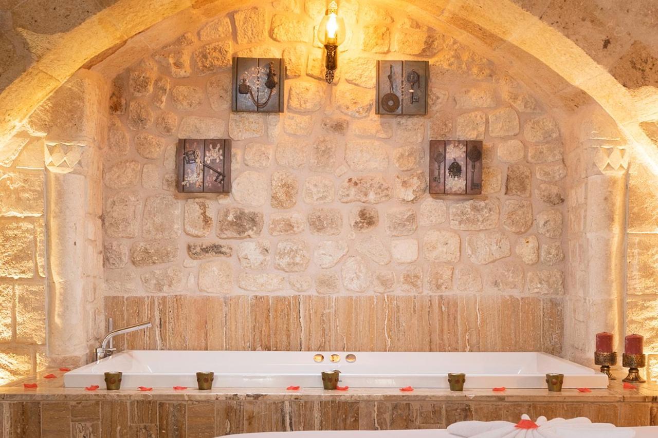 Elysion Cave Suites Ургуп Экстерьер фото