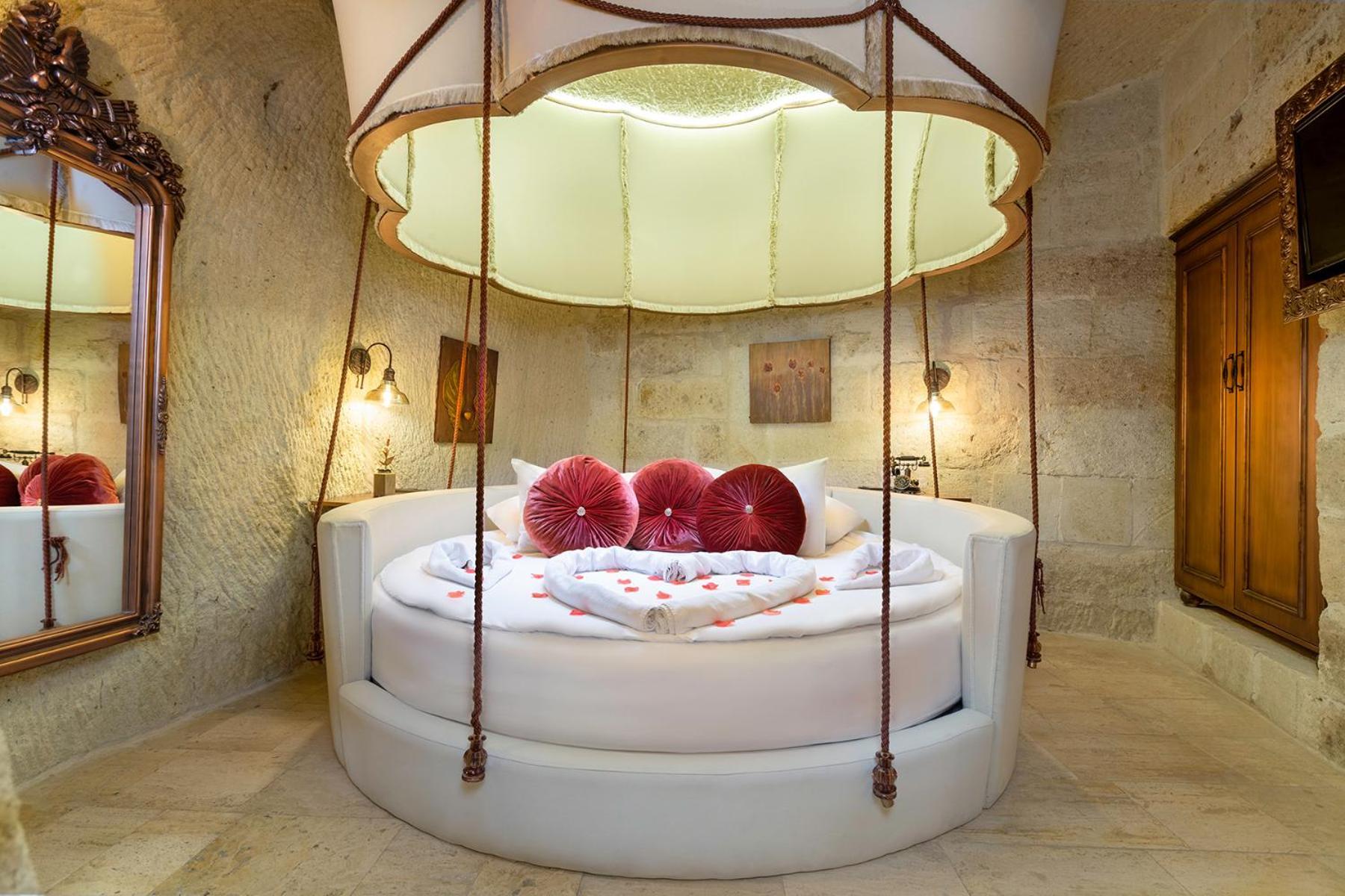 Elysion Cave Suites Ургуп Экстерьер фото