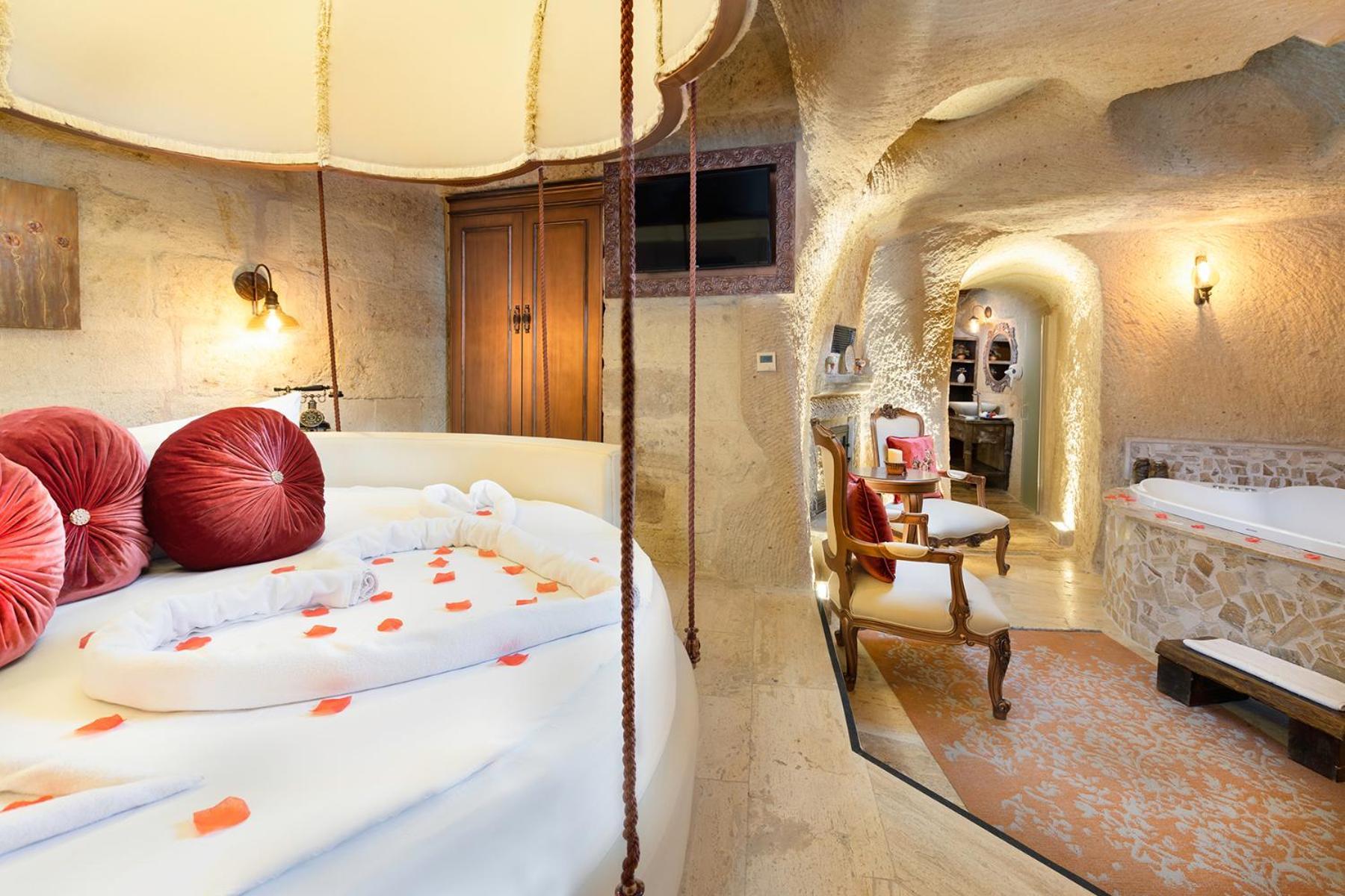 Elysion Cave Suites Ургуп Экстерьер фото